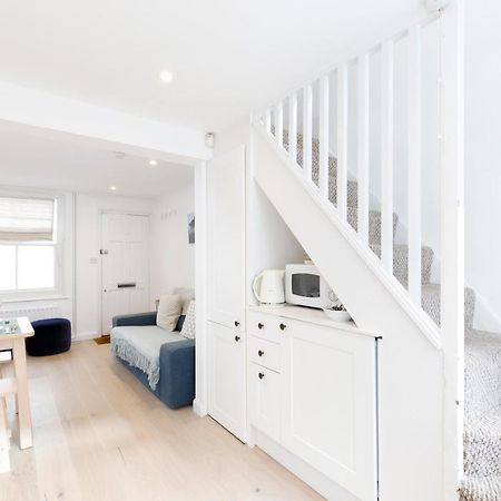 Central Quiet Cottage. Walk To Shops, Bars & Beach Brighton ภายนอก รูปภาพ