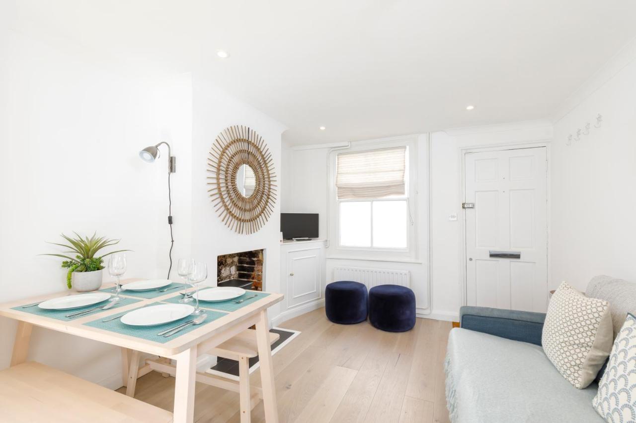 Central Quiet Cottage. Walk To Shops, Bars & Beach Brighton ภายนอก รูปภาพ